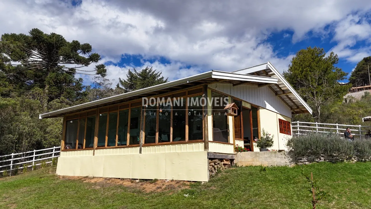 Casa à venda de 1.630 m² em Campos do Jordão, SP, Brasil