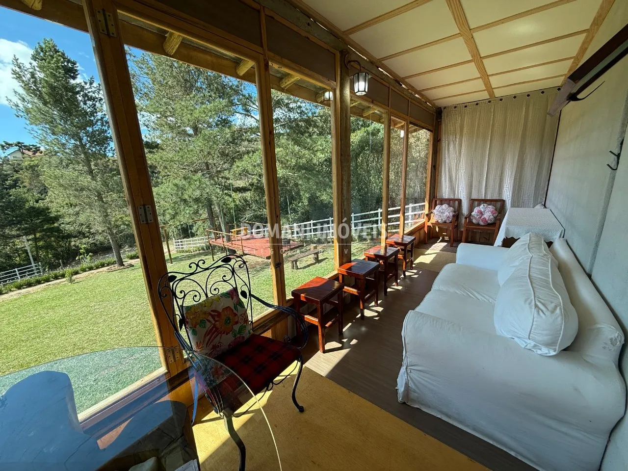 Casa à venda de 1.630 m² em Campos do Jordão, SP, Brasil