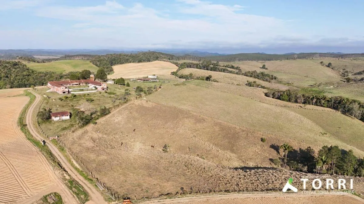 Fazenda à venda de 121 ha em São Miguel Arcanjo, SP, Brasil