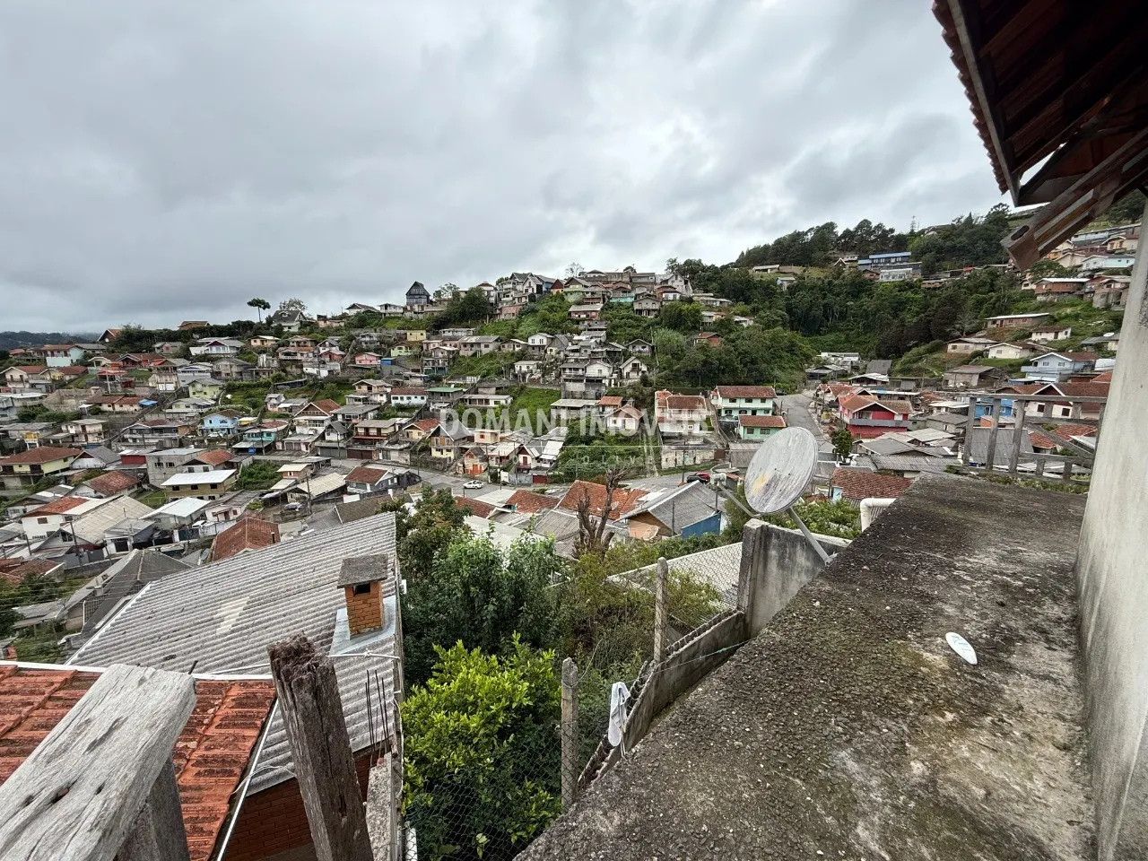 Casa à venda de 212 m² em Campos do Jordão, SP, Brasil