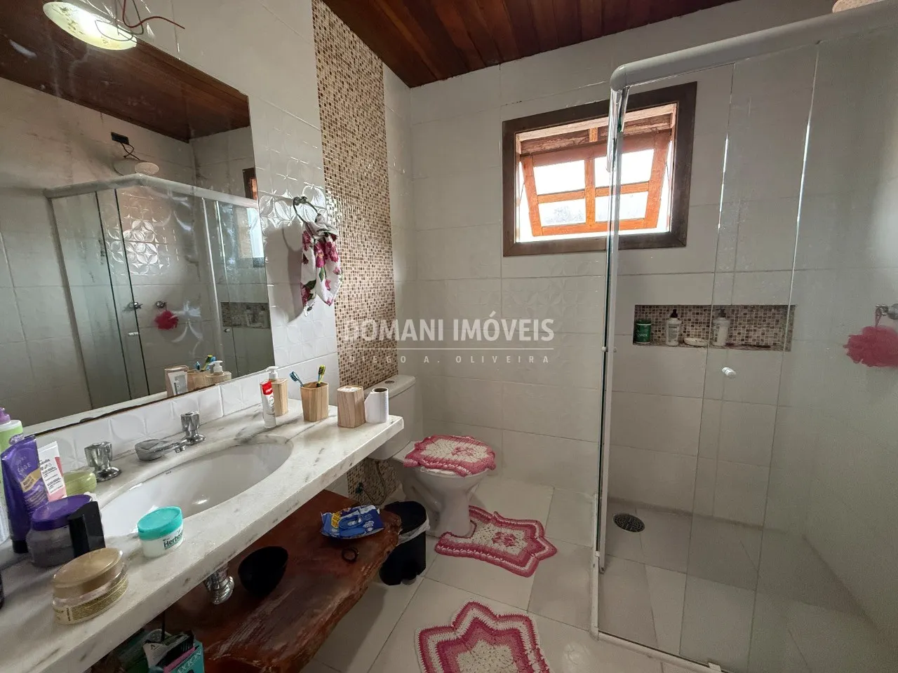 Casa à venda de 212 m² em Campos do Jordão, SP, Brasil