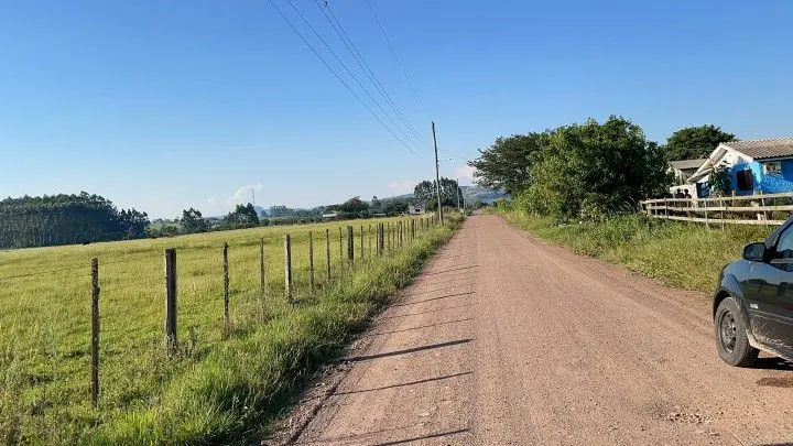 Chácara à venda de 900 m² em Santo Antônio da Patrulha, RS, Brasil