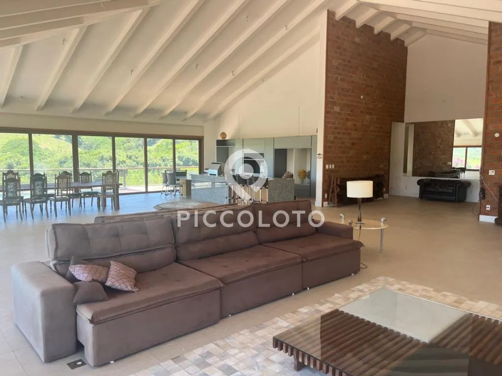 Small farm for sale of 14 acres in Jaguariúna, SP, Brazil