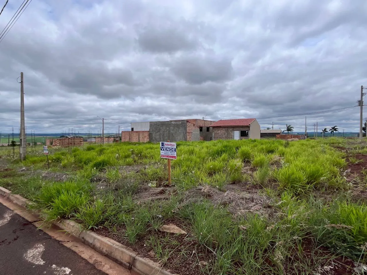 Terreno à venda de 160 m² em Piraju, SP, Brasil