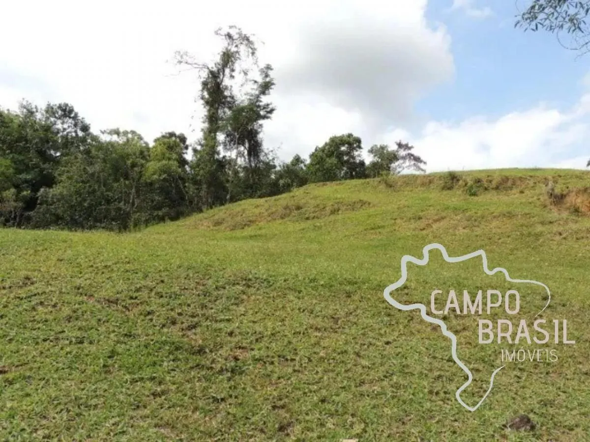 Sítio à venda de 47 ha em Cruzeiro, SP, Brasil