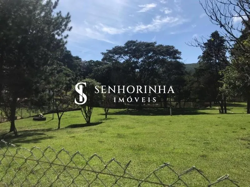 Chácara à venda de 600 m² em Nazaré Paulista, SP, Brasil