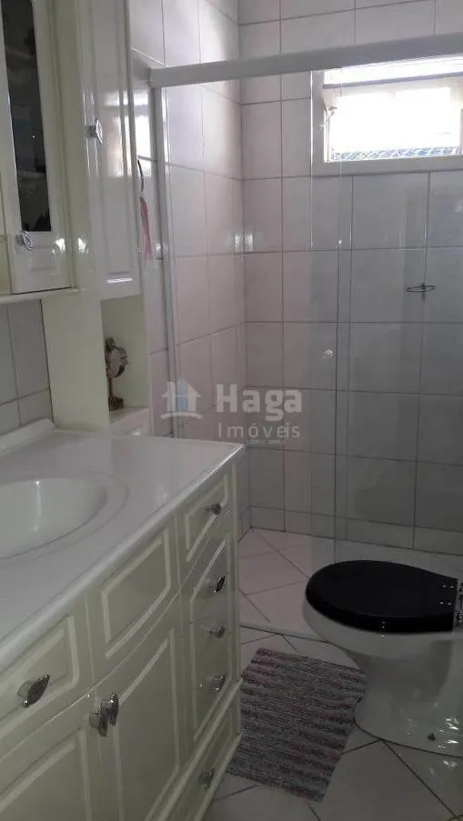 Casa à venda de 198 m² em Brusque, SC, Brasil