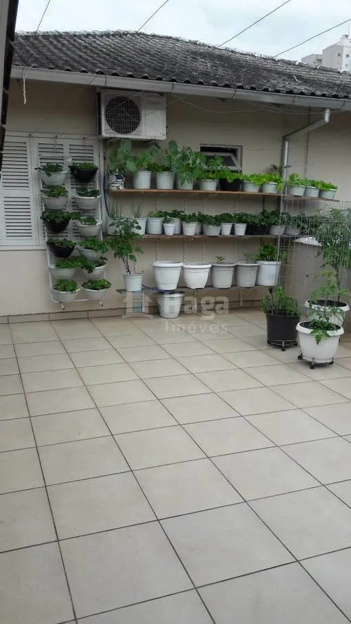 Casa à venda de 198 m² em Brusque, SC, Brasil