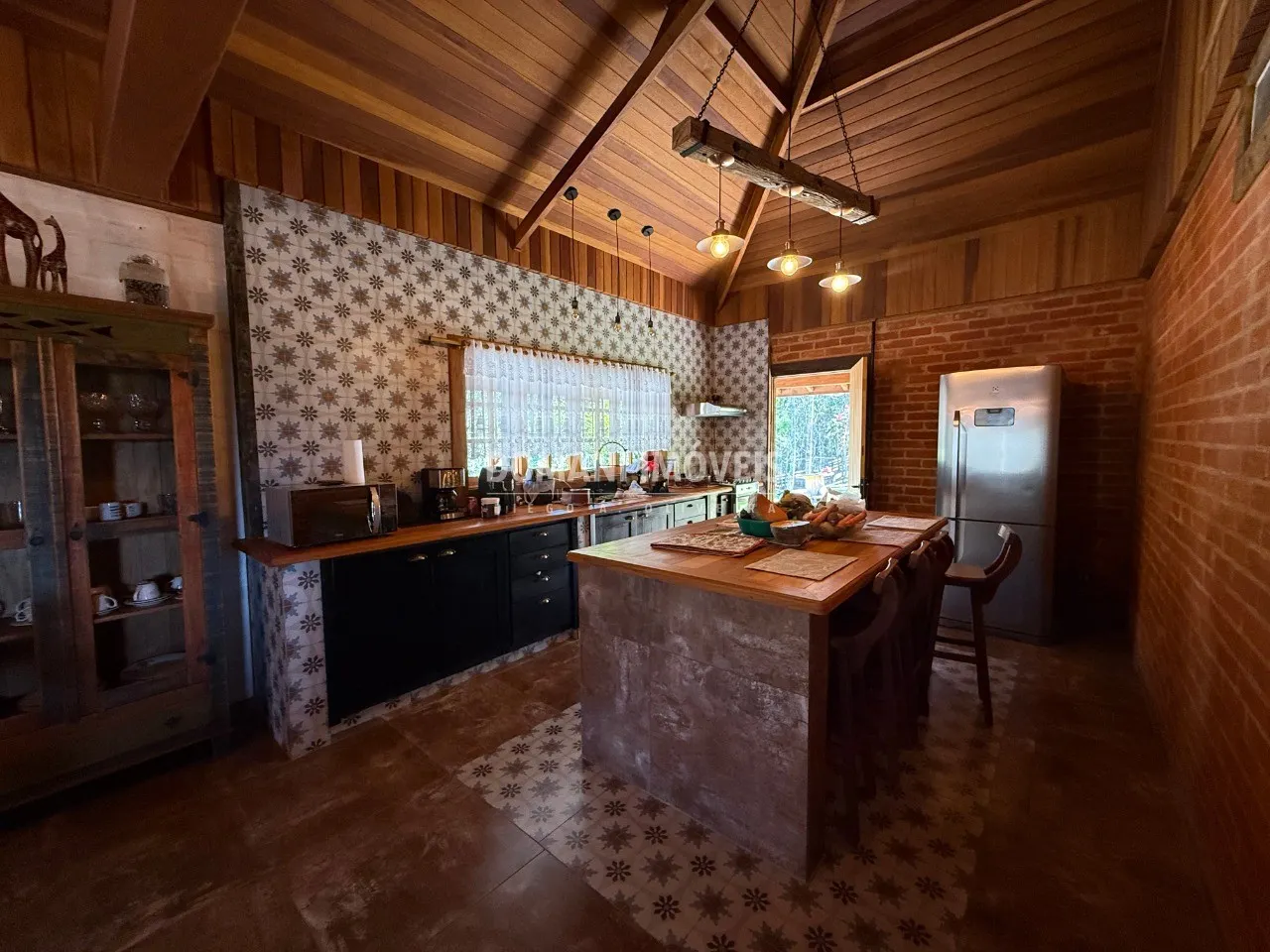 House for sale of 1 acres in Campos do Jordão, SP, Brazil