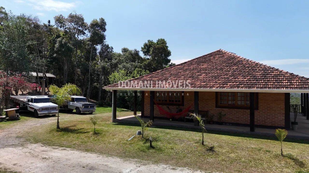 House for sale of 1 acres in Campos do Jordão, SP, Brazil