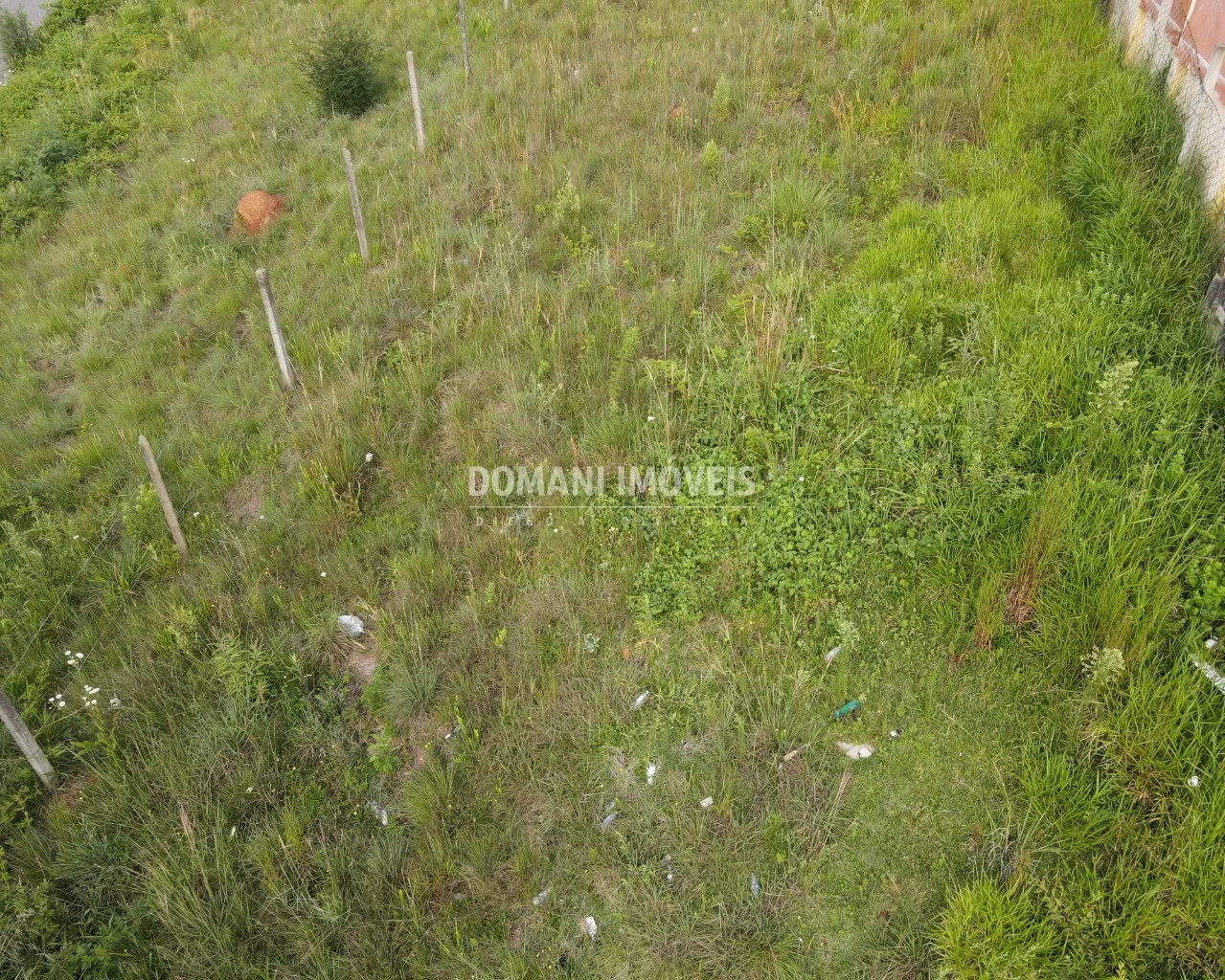 Terreno à venda de 320 m² em Campos do Jordão, SP, Brasil