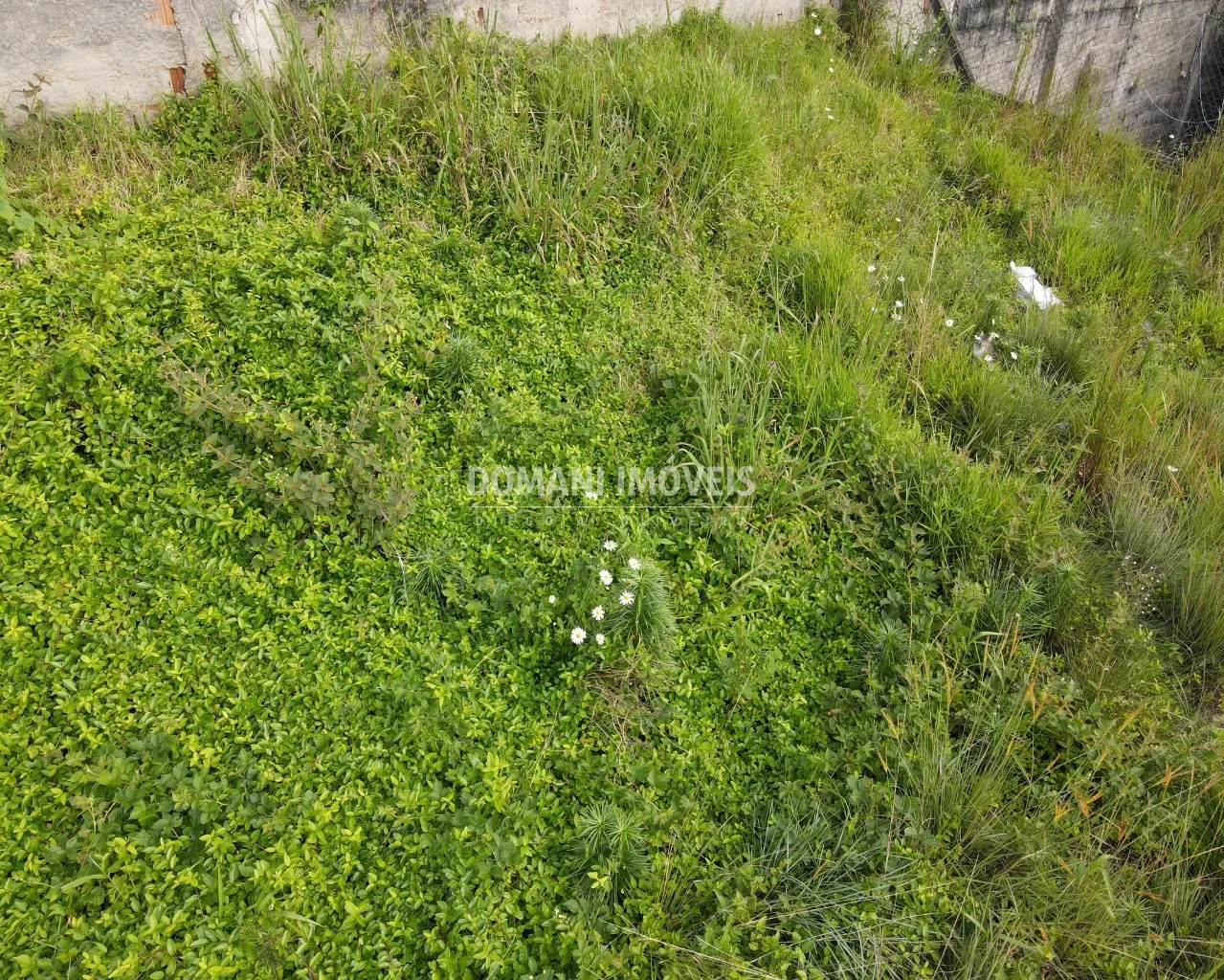 Terreno à venda de 320 m² em Campos do Jordão, SP, Brasil
