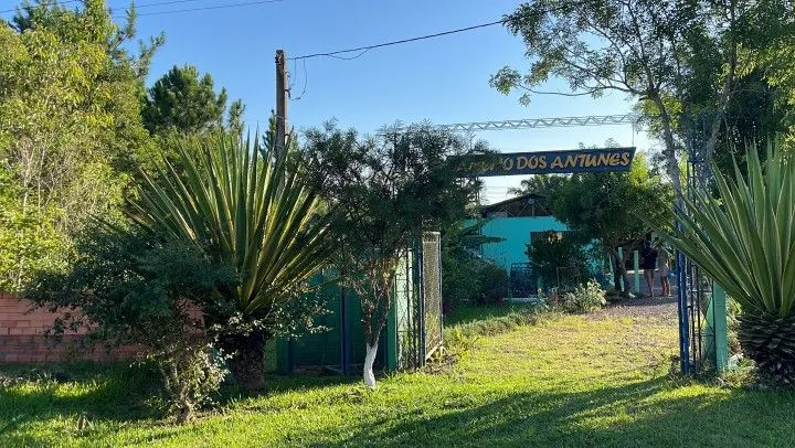 Country home for sale of 1,900 m² in Gravataí, RS, Brazil
