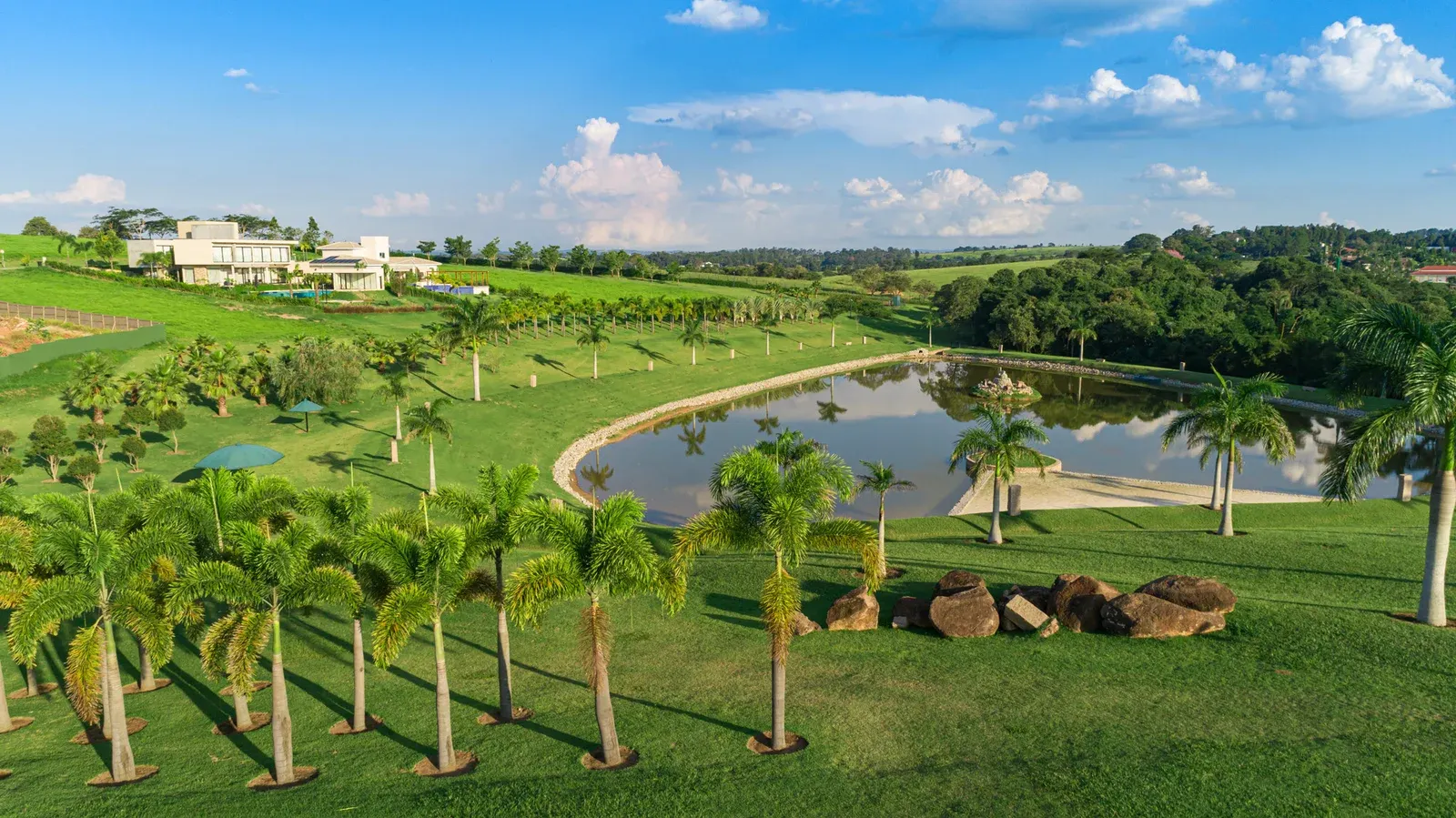 Terreno à venda de 1.500 m² em Porto Feliz, SP, Brasil