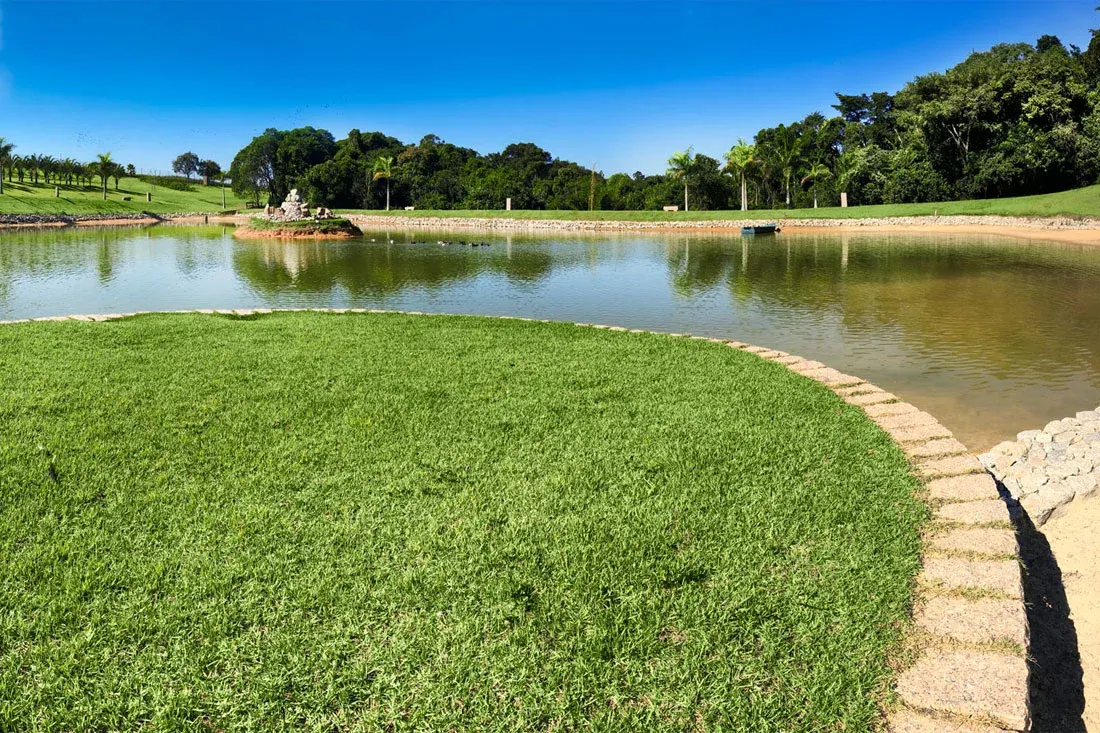Terreno à venda de 1.500 m² em Porto Feliz, SP, Brasil
