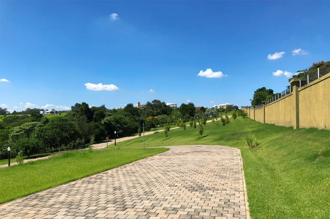 Terreno à venda de 1.500 m² em Porto Feliz, SP, Brasil