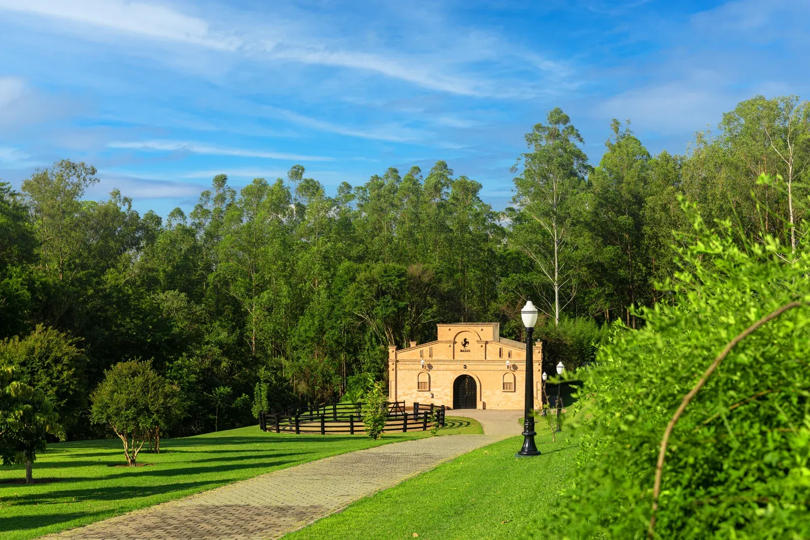 Terreno à venda de 1.500 m² em Porto Feliz, SP, Brasil