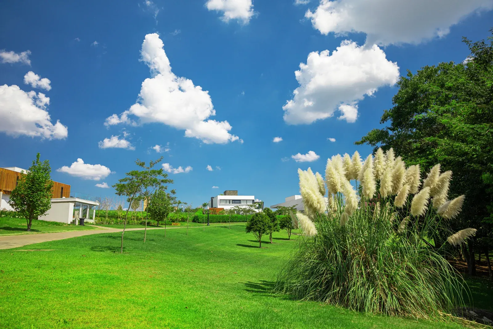 Terreno à venda de 1.500 m² em Porto Feliz, SP, Brasil