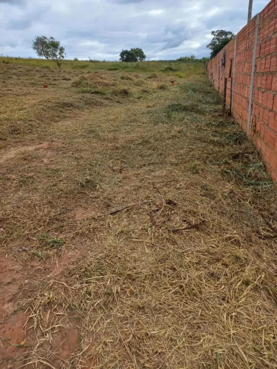 Chácara à venda de 1 ha em Pardinho, SP, Brasil