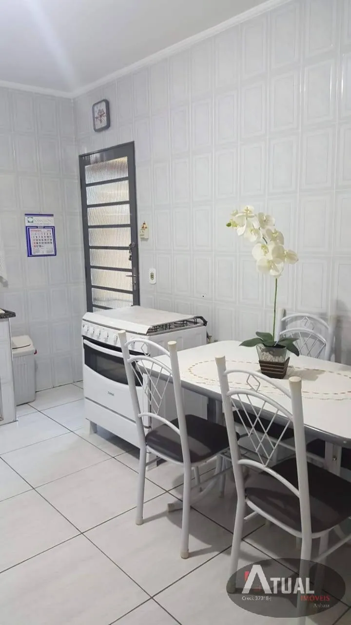 Casa à venda de 186 m² em Atibaia, SP, Brasil