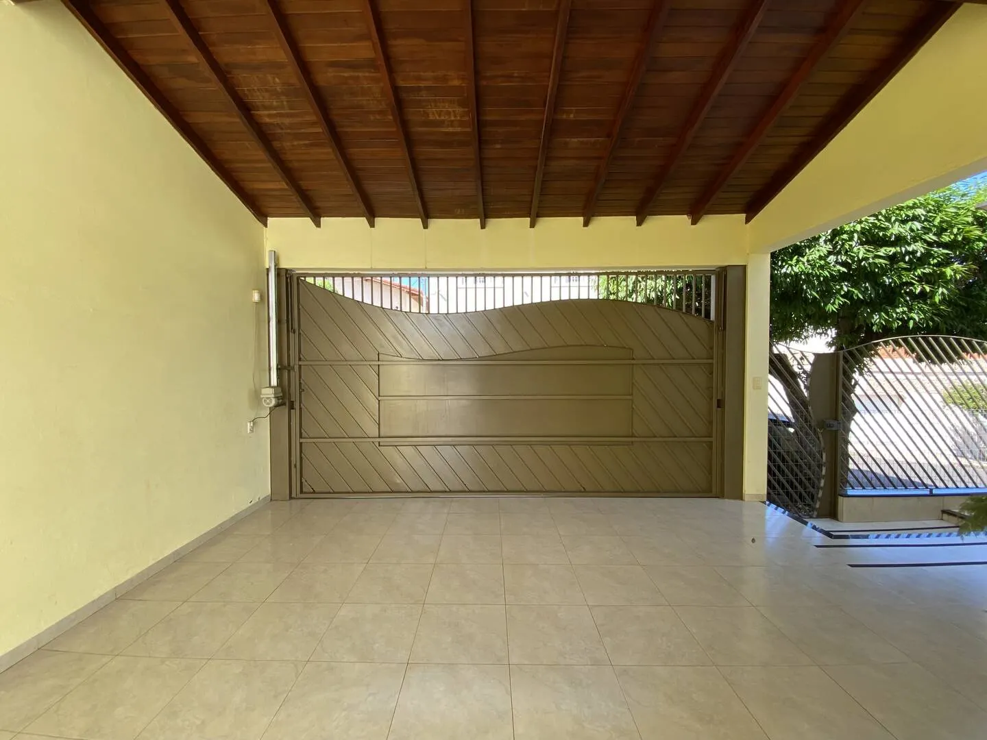 Casa à venda de 280 m² em Piraju, SP, Brasil