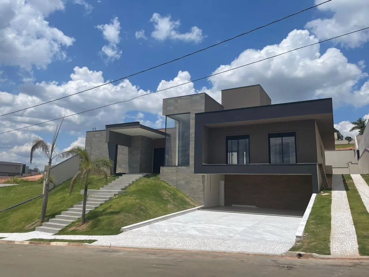 Casa à venda de 1.000 m² em Valinhos, SP, Brasil