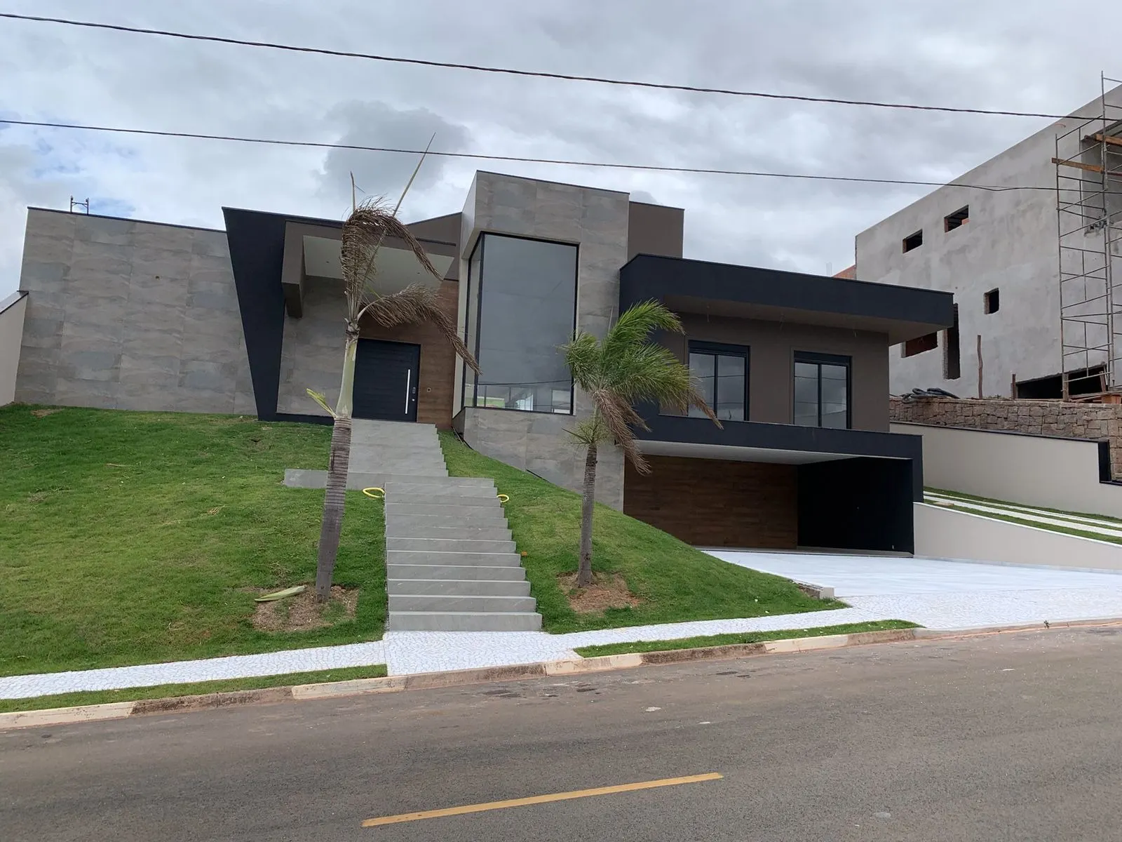 Casa à venda de 1.000 m² em Valinhos, SP, Brasil