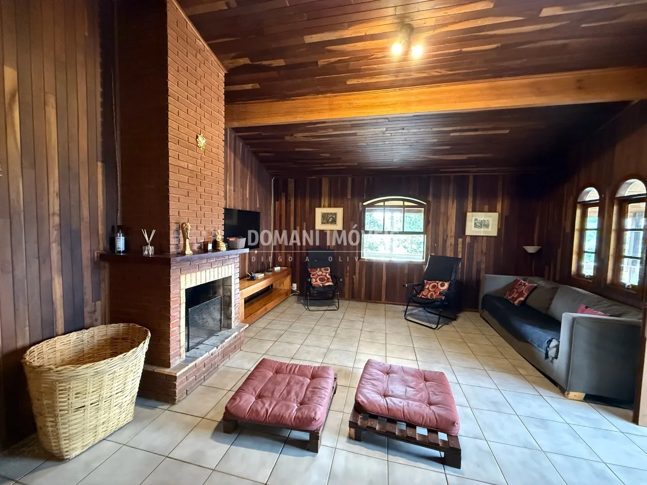 Casa à venda de 1.005 m² em Campos do Jordão, SP, Brasil