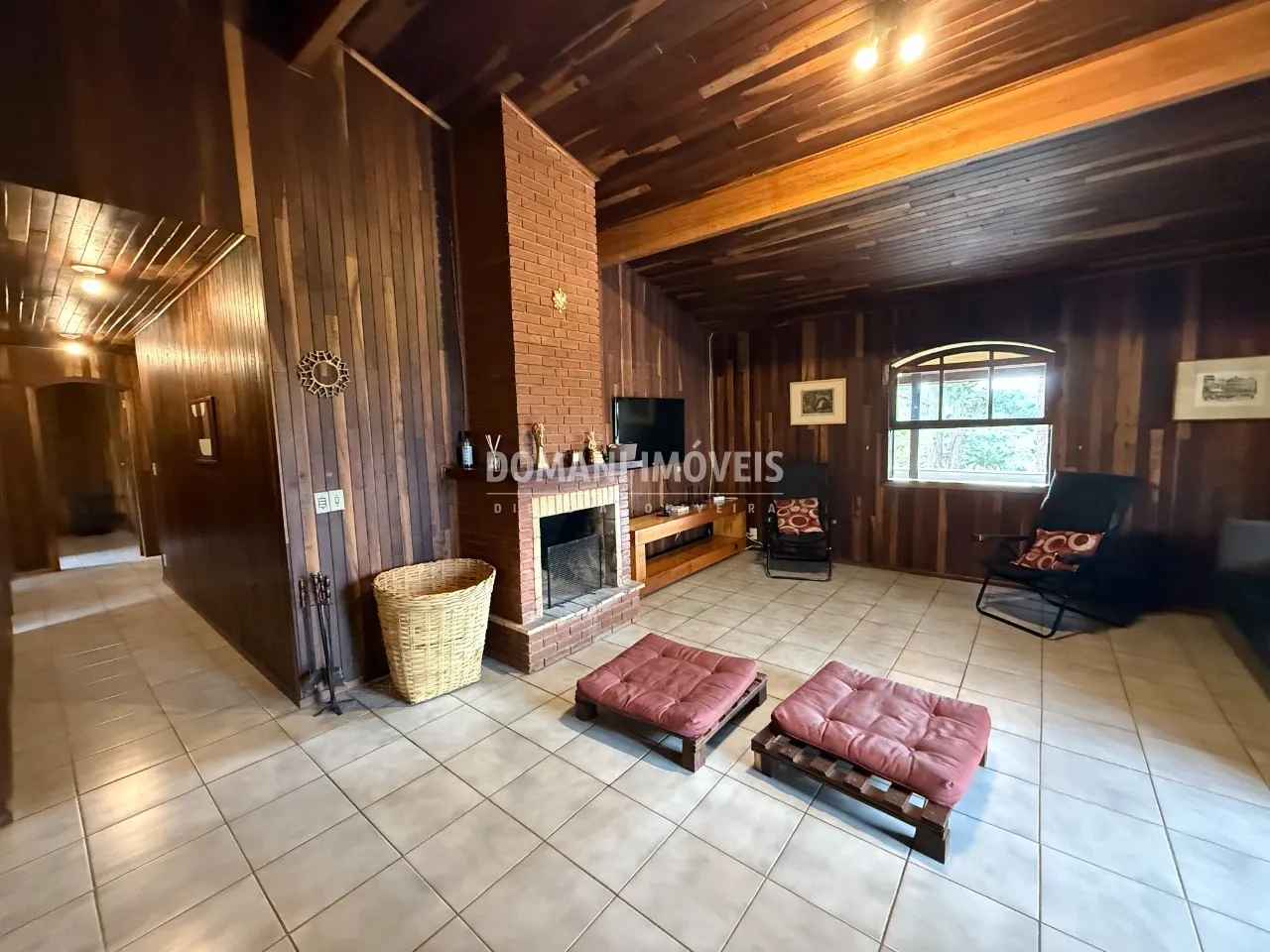 Casa à venda de 1.005 m² em Campos do Jordão, SP, Brasil