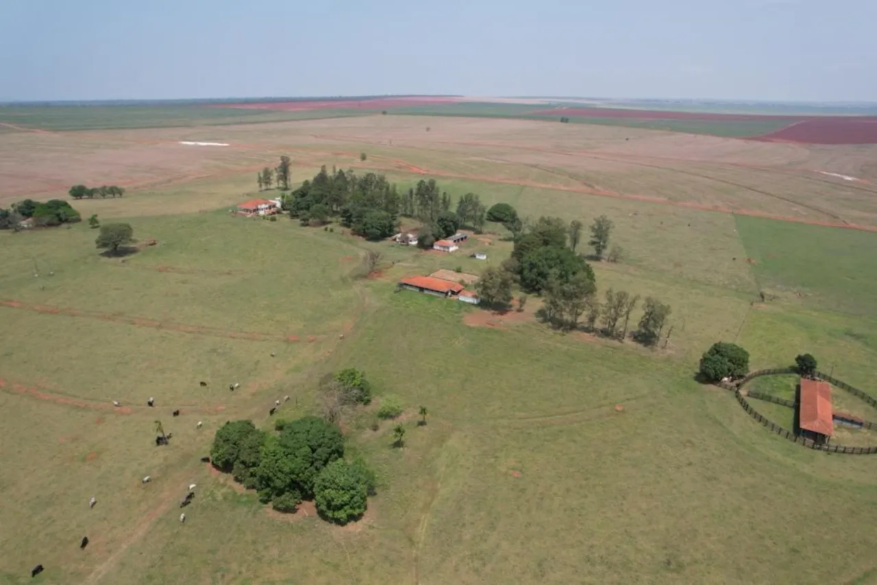 Fazenda à venda de 951 ha em Teodoro Sampaio, SP, Brasil