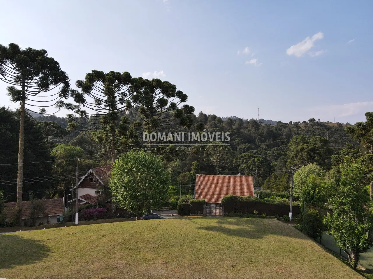 Terreno à venda de 1.090 m² em Campos do Jordão, SP, Brasil