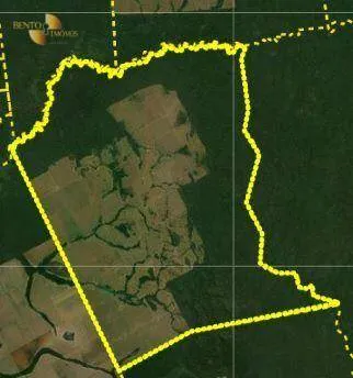 Fazenda à venda de 8.300 ha em Comodoro, MT, Brasil
