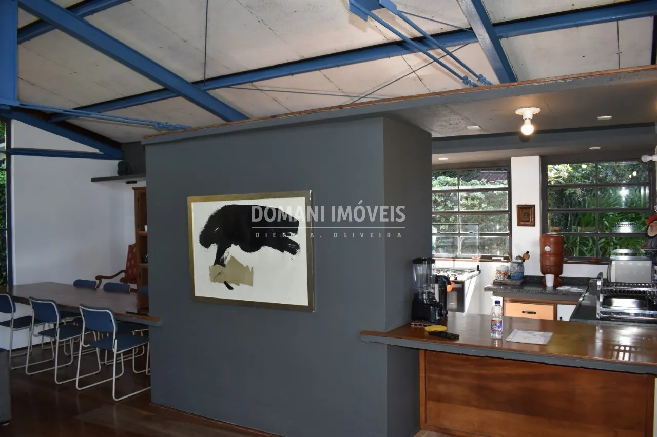Casa à venda de 1.240 m² em Campos do Jordão, SP, Brasil