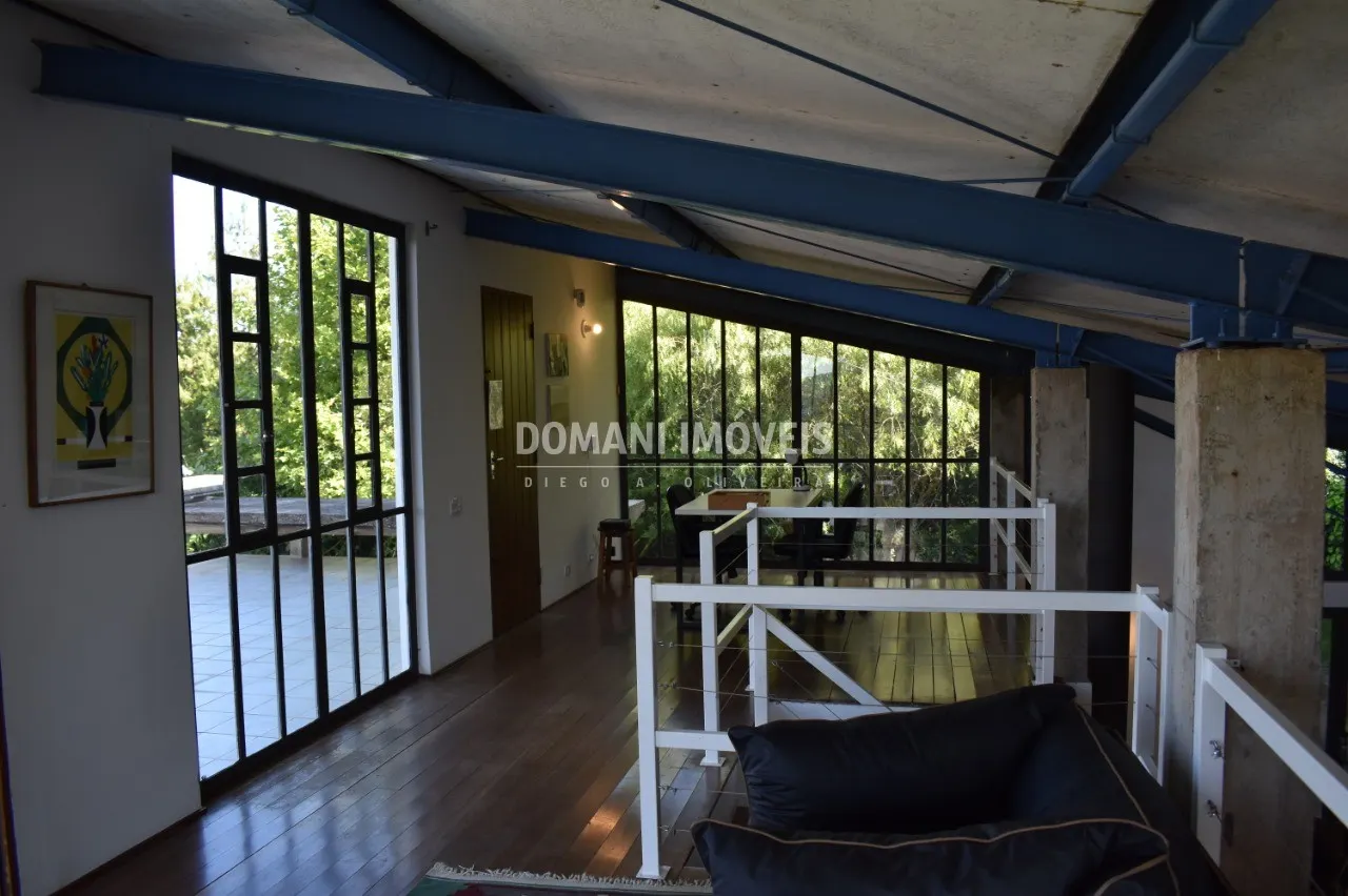 Casa à venda de 1.240 m² em Campos do Jordão, SP, Brasil