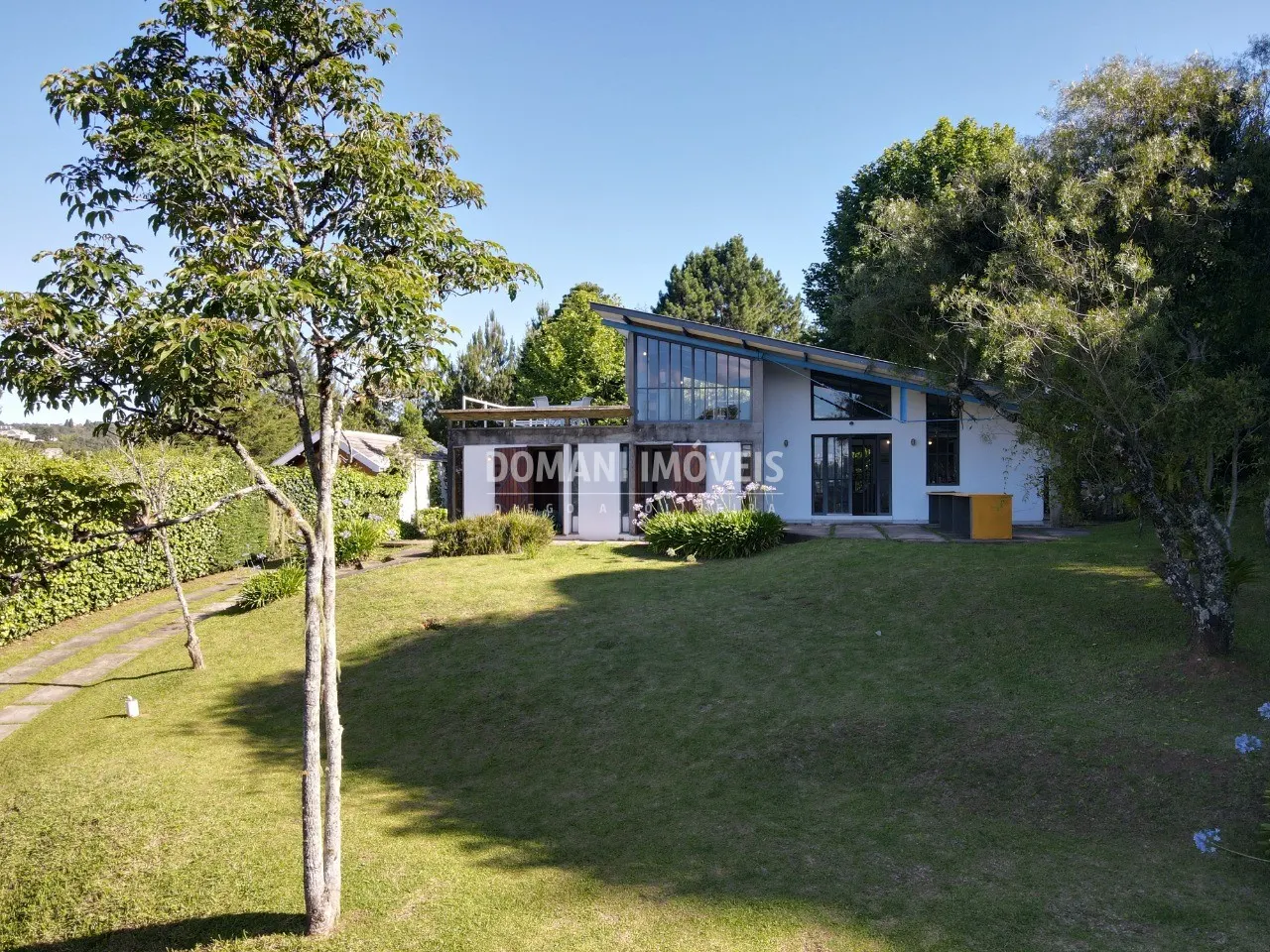 Casa à venda de 1.240 m² em Campos do Jordão, SP, Brasil
