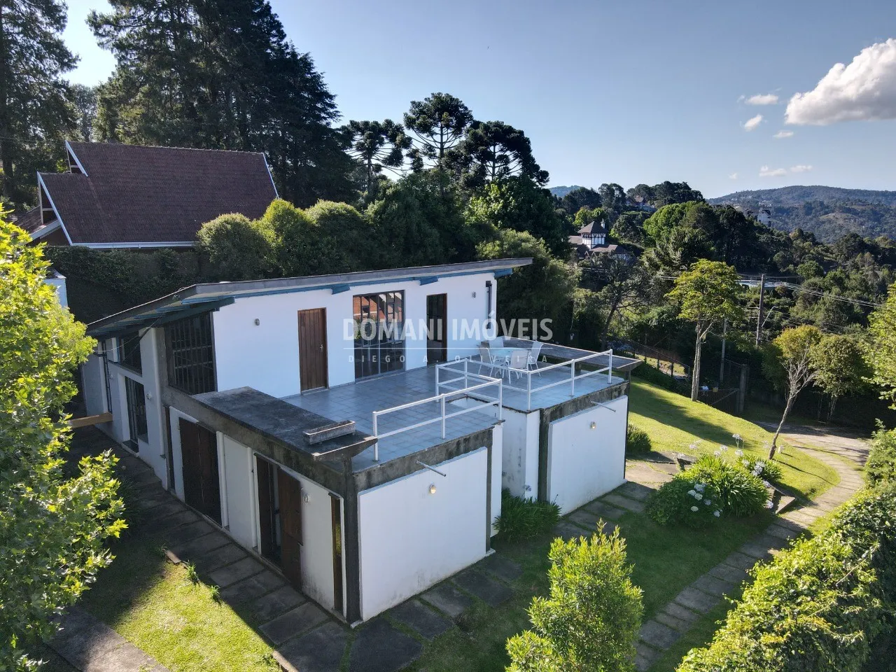 Casa à venda de 1.240 m² em Campos do Jordão, SP, Brasil