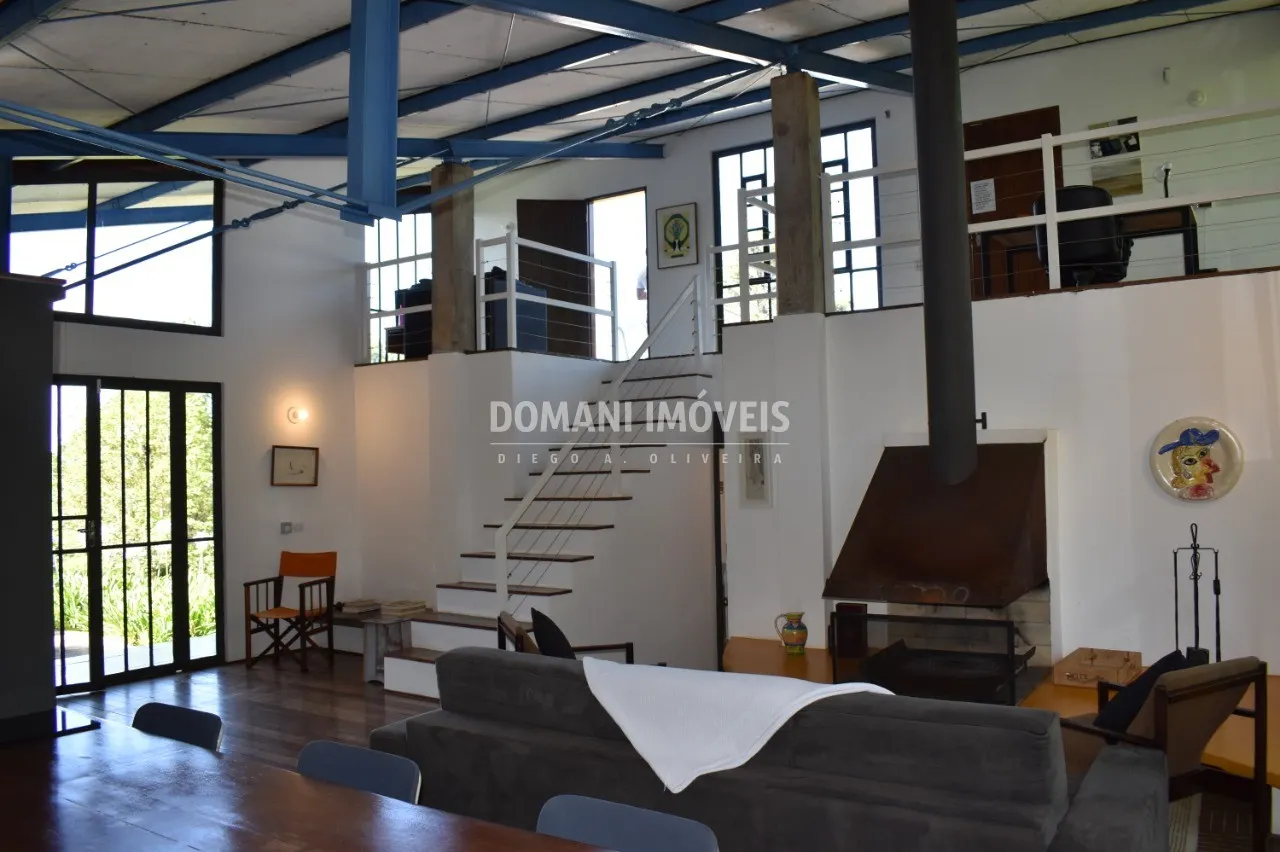 Casa à venda de 1.240 m² em Campos do Jordão, SP, Brasil