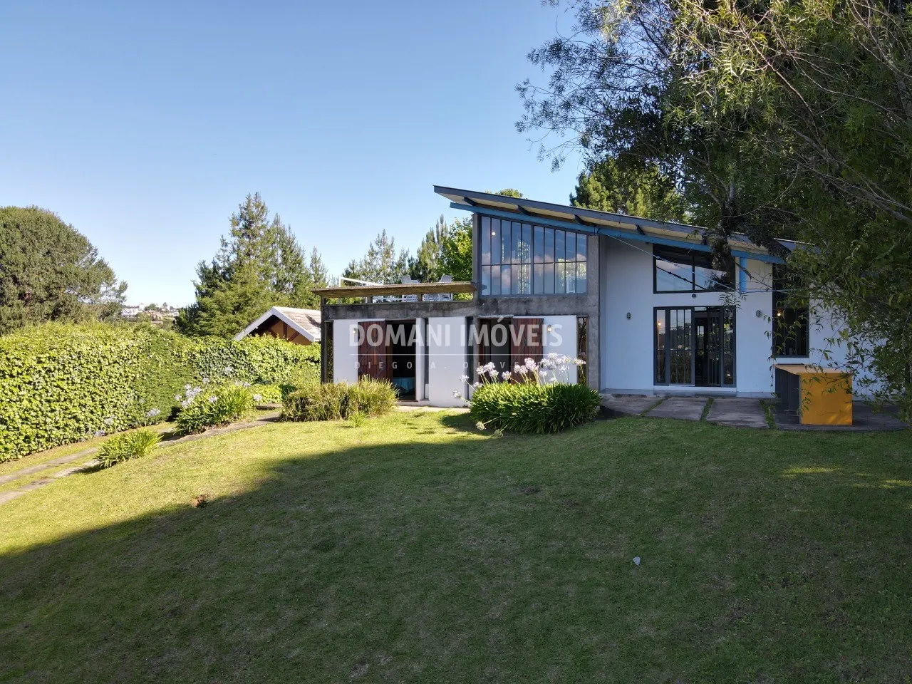 Casa à venda de 1.240 m² em Campos do Jordão, SP, Brasil