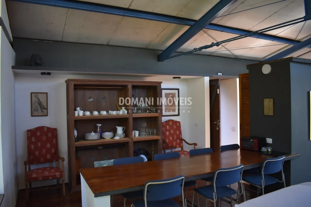 Casa à venda de 1.240 m² em Campos do Jordão, SP, Brasil