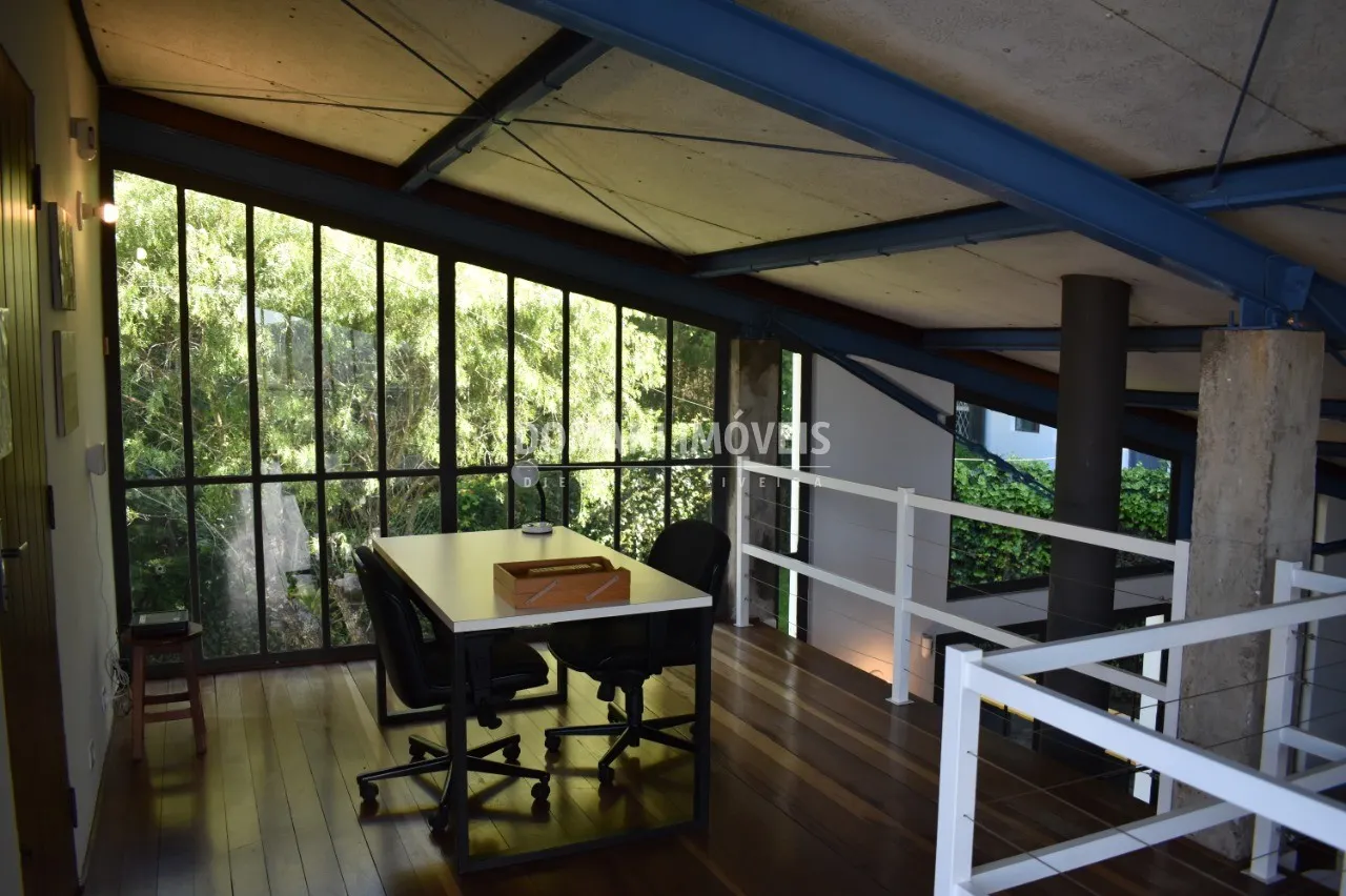 Casa à venda de 1.240 m² em Campos do Jordão, SP, Brasil