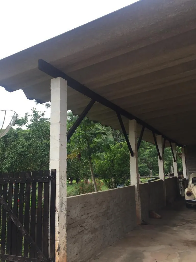 Sítio à venda de 4 ha em Serra Negra, SP, Brasil