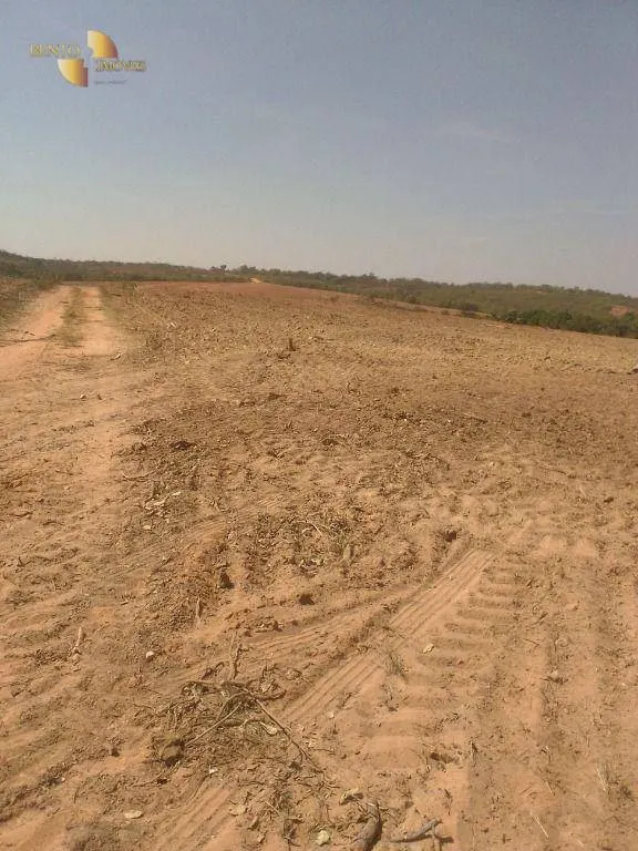 Fazenda à venda de 400 ha em Guiratinga, MT, Brasil
