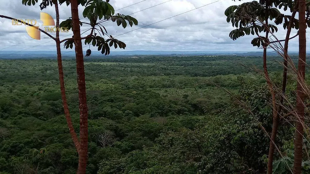 Fazenda à venda de 5.400 ha em Planalto da Serra, MT, Brasil