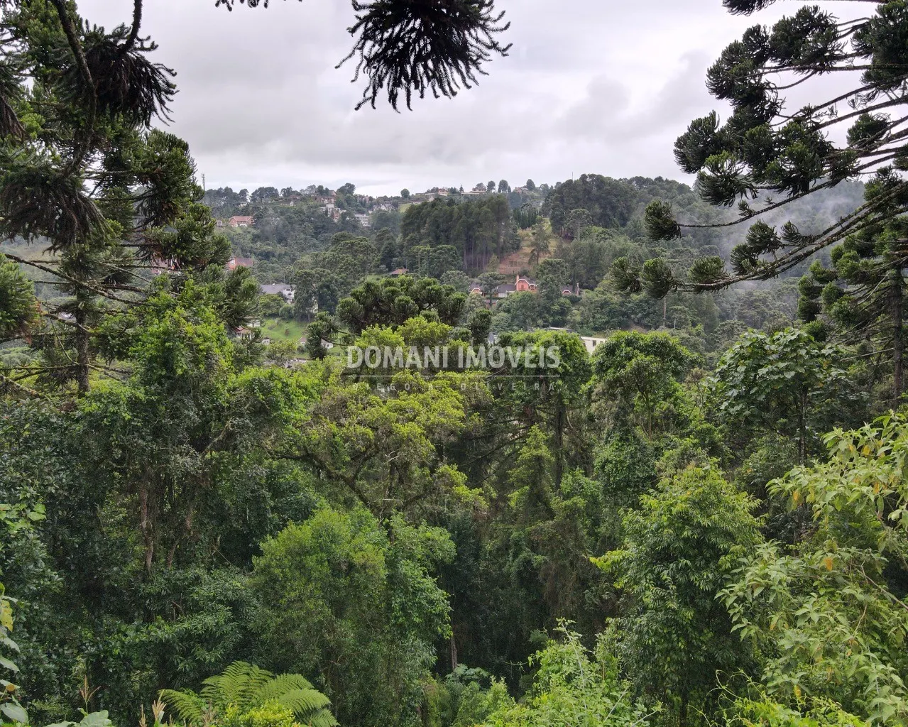 Plot for sale of 1,110 m² in Campos do Jordão, SP, Brazil