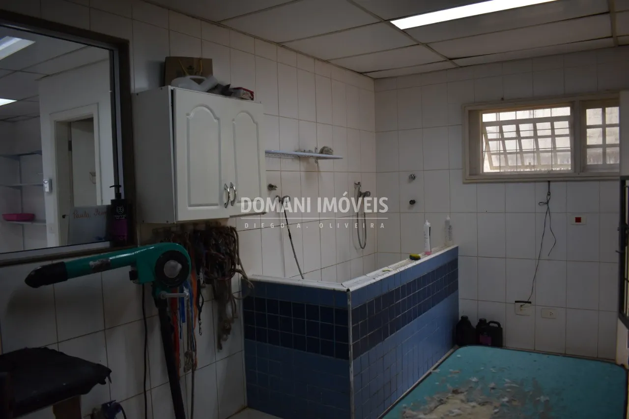 Comercial à venda e para Alugar de 415 m² em Campos do Jordão, SP, Brasil