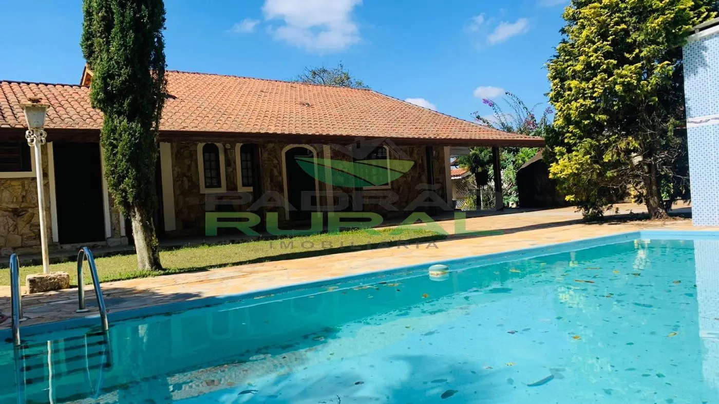 Country home for sale of 1,321 m² in São Roque, SP, Brazil