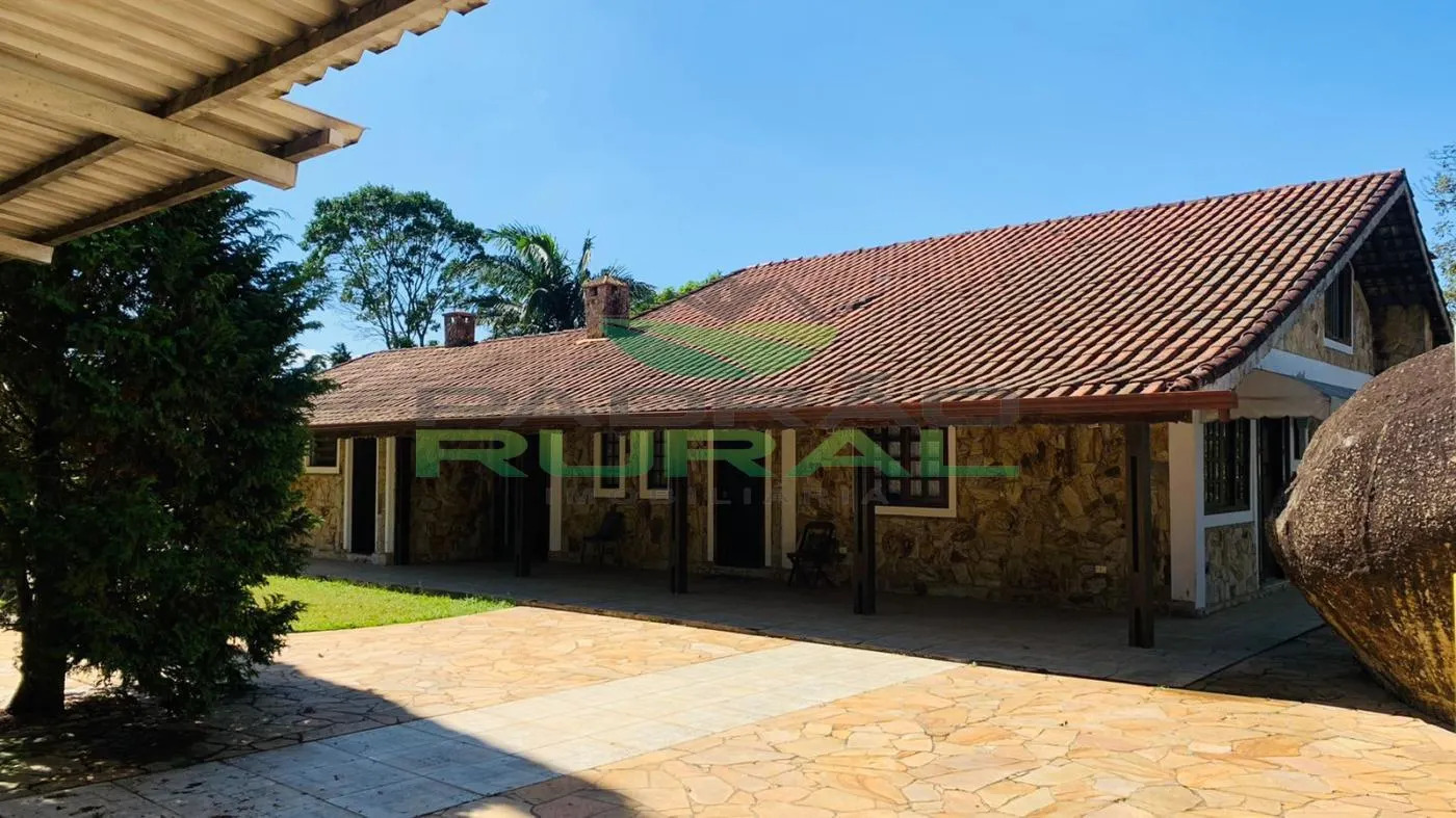 Country home for sale of 1,321 m² in São Roque, SP, Brazil
