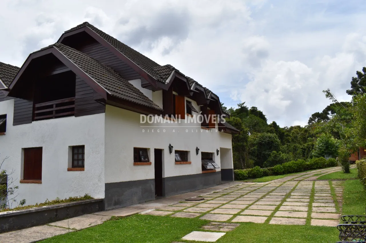 Casa à venda de 1.160 m² em Campos do Jordão, SP, Brasil