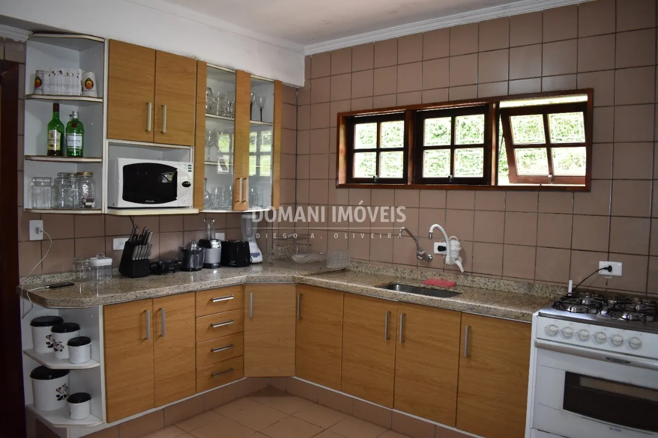 Casa à venda de 1.160 m² em Campos do Jordão, SP, Brasil
