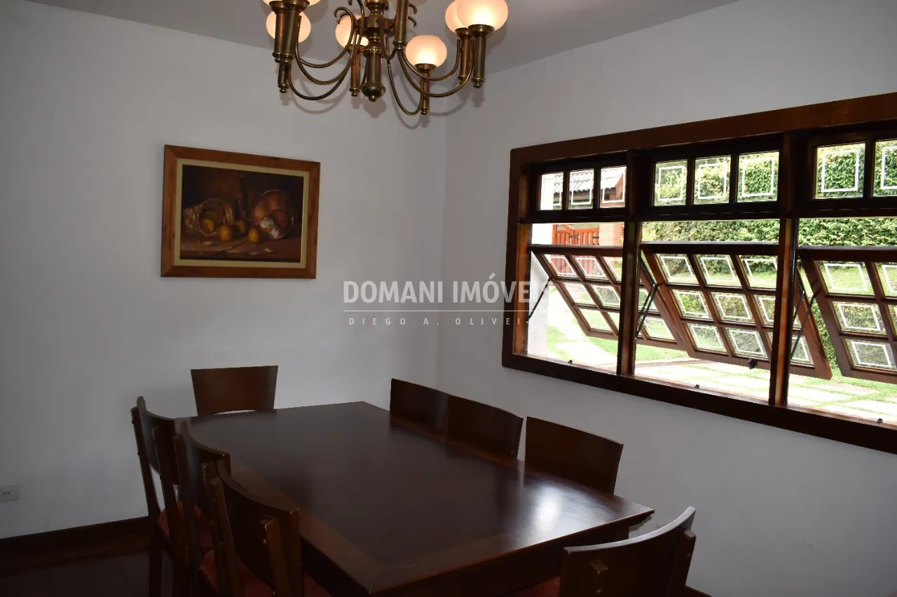 Casa à venda de 1.160 m² em Campos do Jordão, SP, Brasil